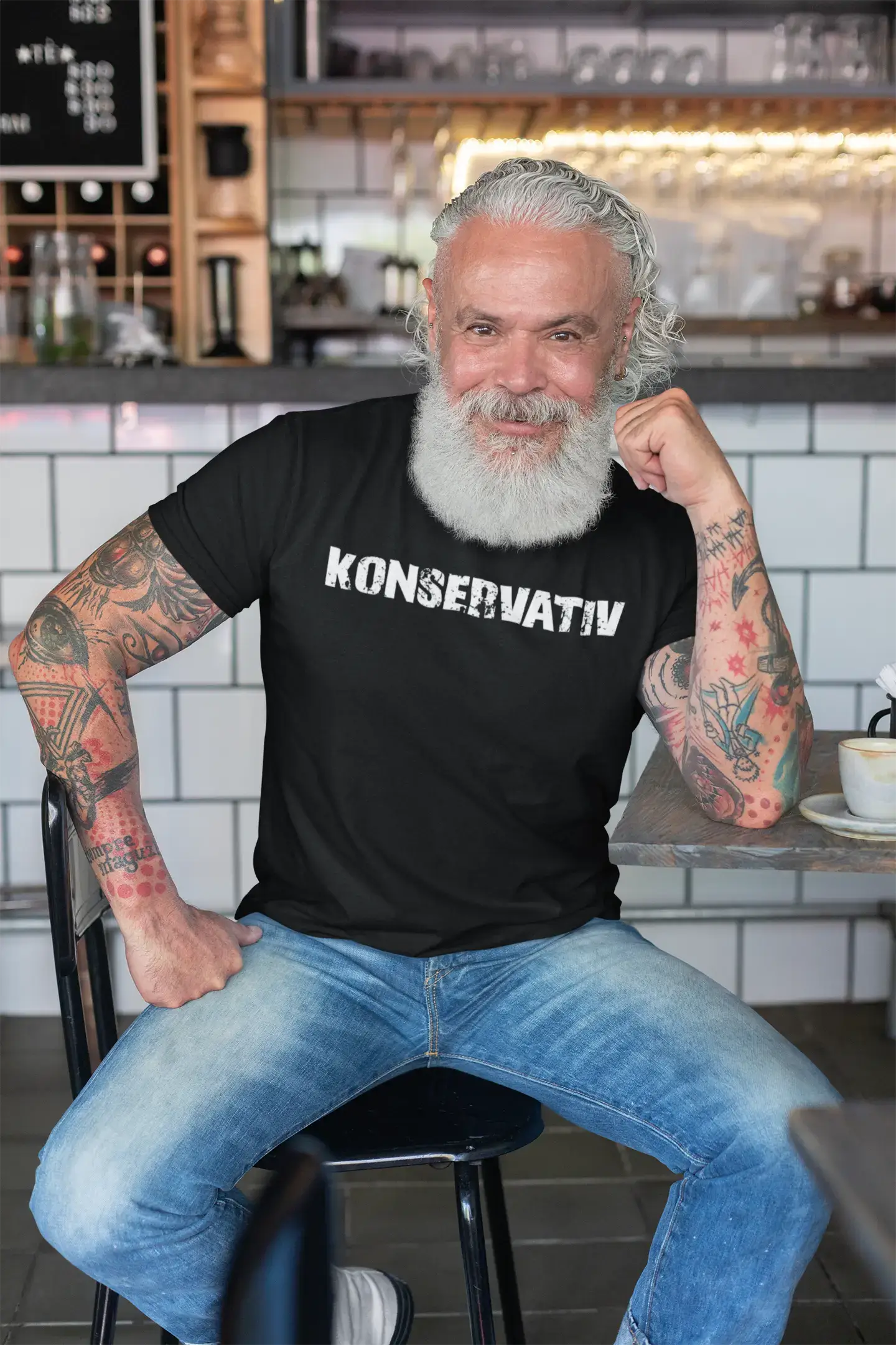 konservativ Men's T shirt Black Birthday Gift 00548